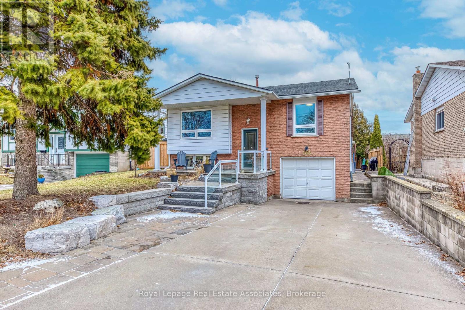 166 Ranwood Court, Hamilton, ON - Outdoor