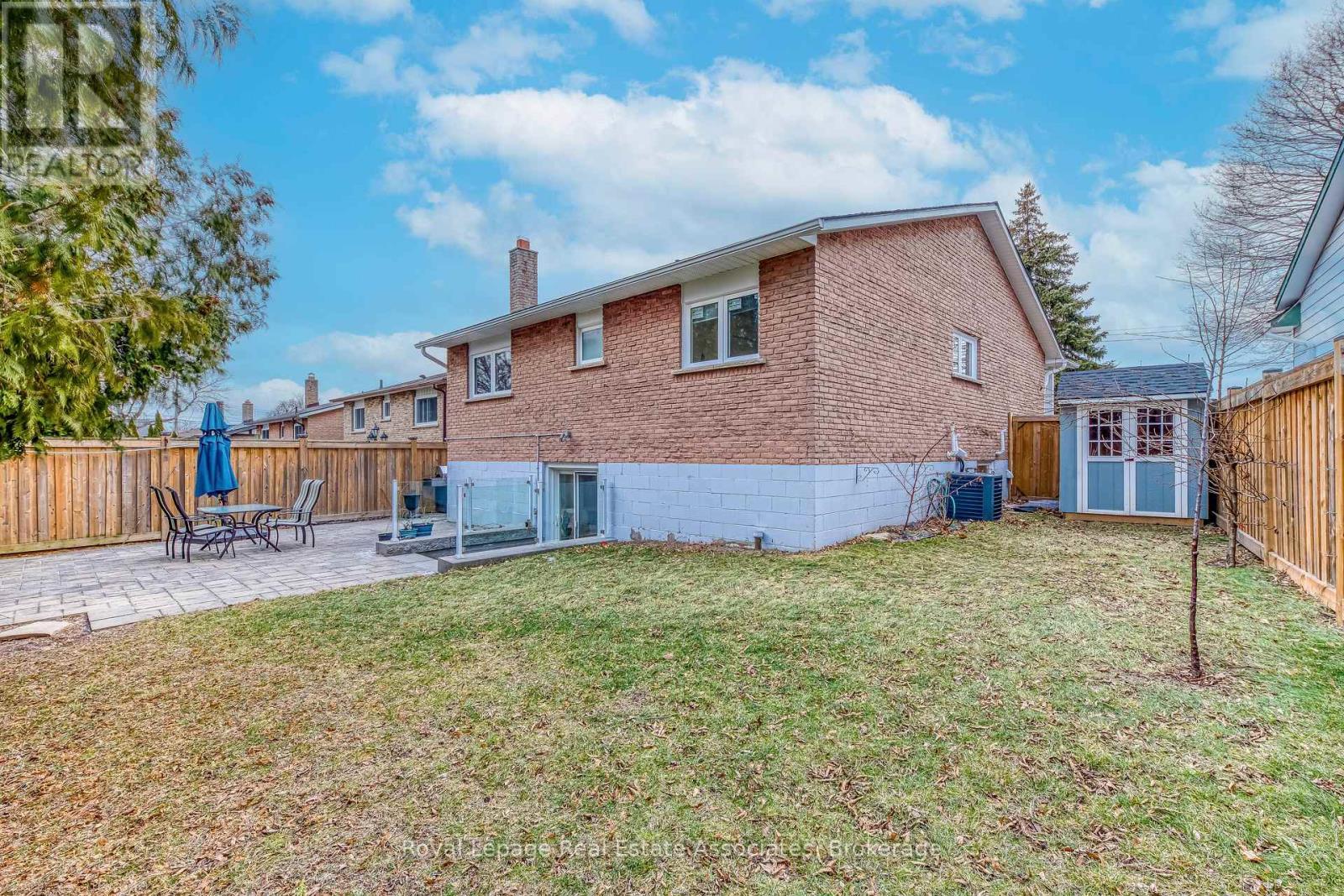 166 Ranwood Court, Hamilton, ON - Outdoor With Exterior