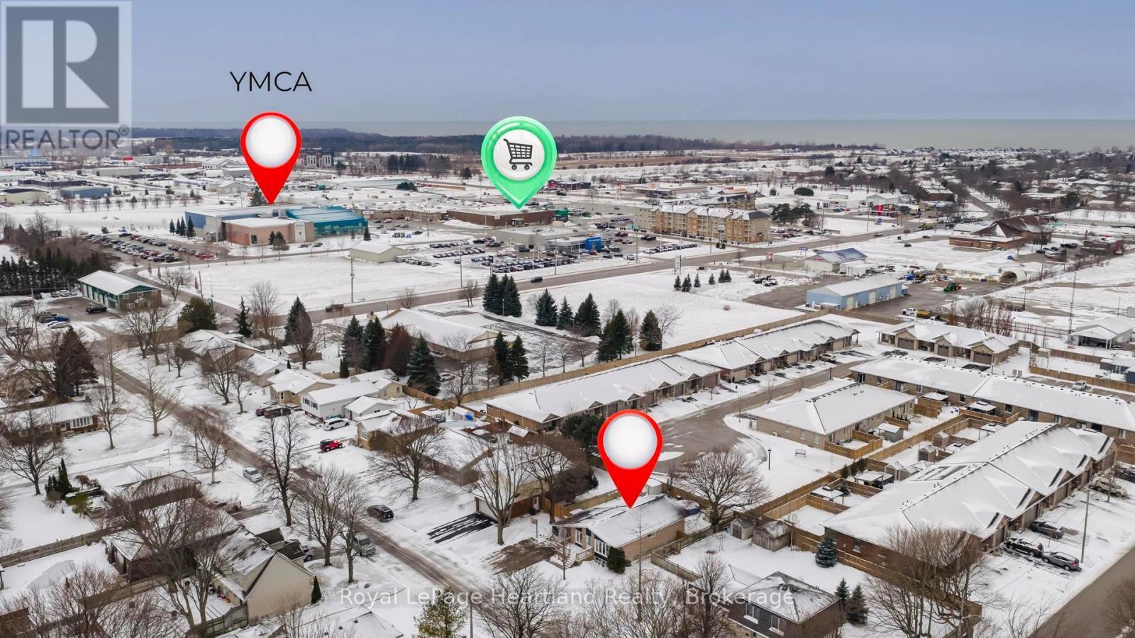 296 Walnut Street S, Goderich (Goderich (Town)), ON - Outdoor With View