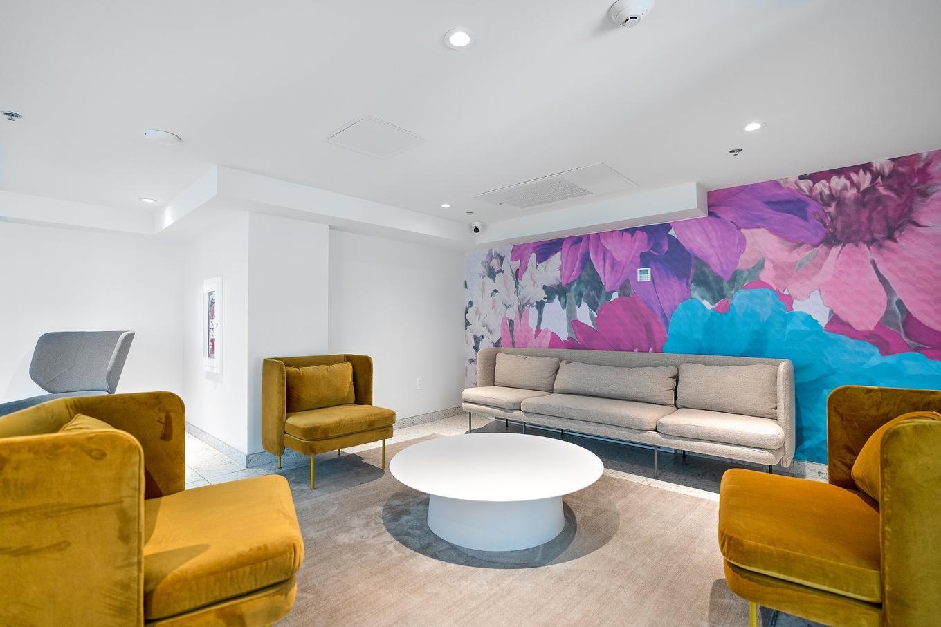 Reception area - 209-1160 Rue Mackay, Montréal (Ville-Marie), QC - Indoor Photo Showing Living Room