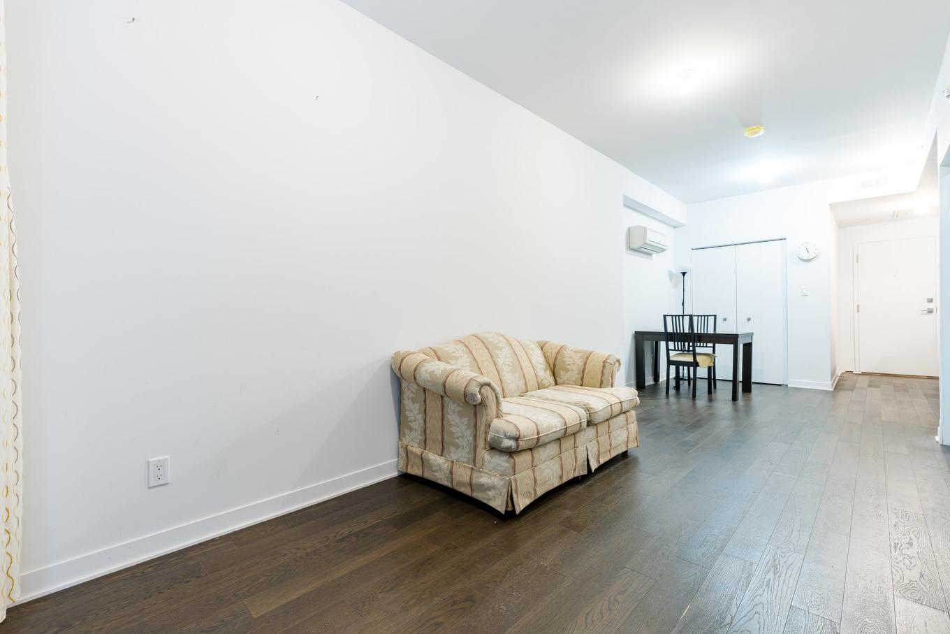 Living room - 209-1160 Rue Mackay, Montréal (Ville-Marie), QC - Indoor