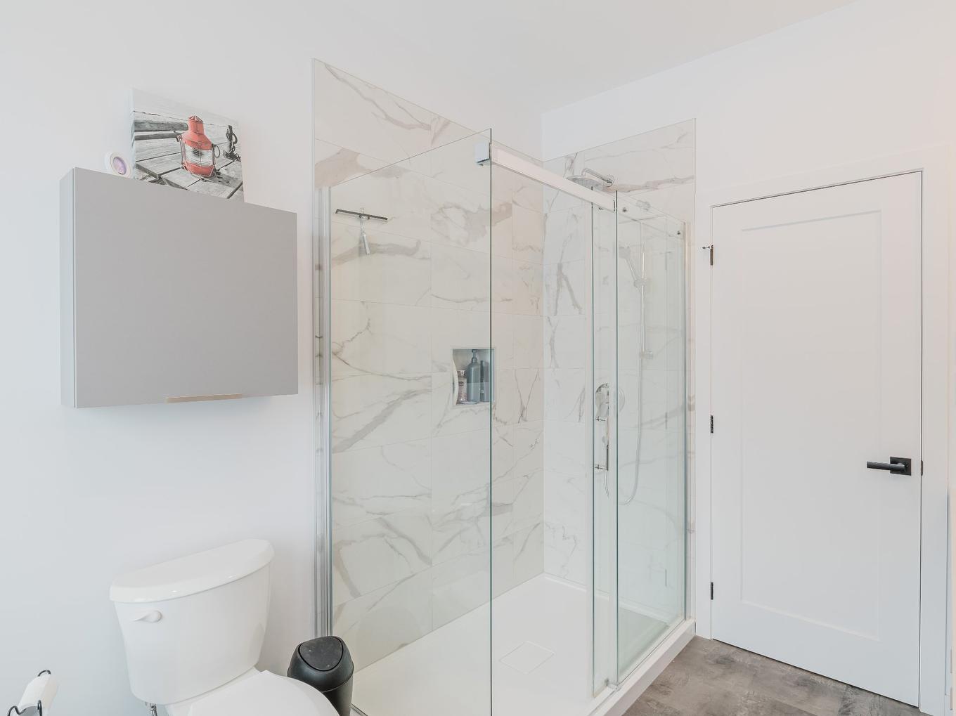 Salle de bains - 553 Av. Des Érables, Coaticook, QC - Indoor Photo Showing Bathroom