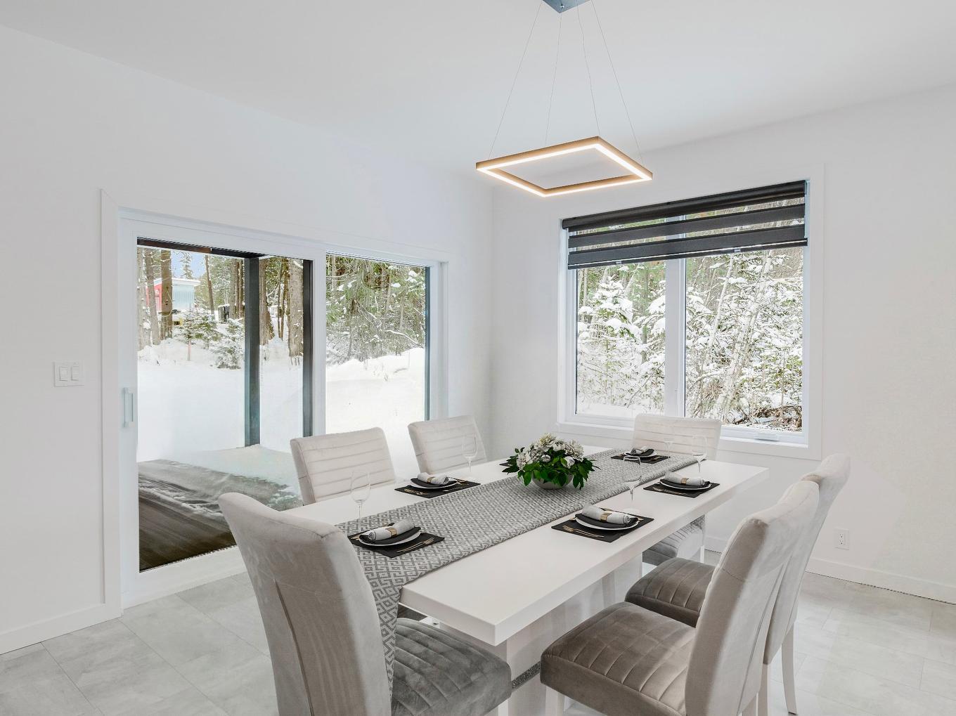 Salle à manger - 553 Av. Des Érables, Coaticook, QC - Indoor Photo Showing Dining Room