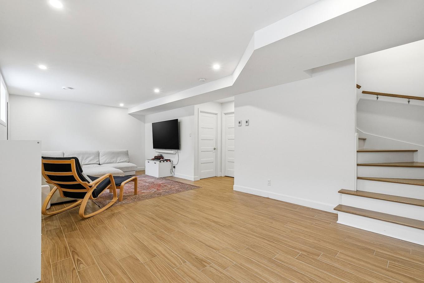 Family room - 3053 Rue Des Nénuphars, Marieville, QC - Indoor Photo Showing Other Room