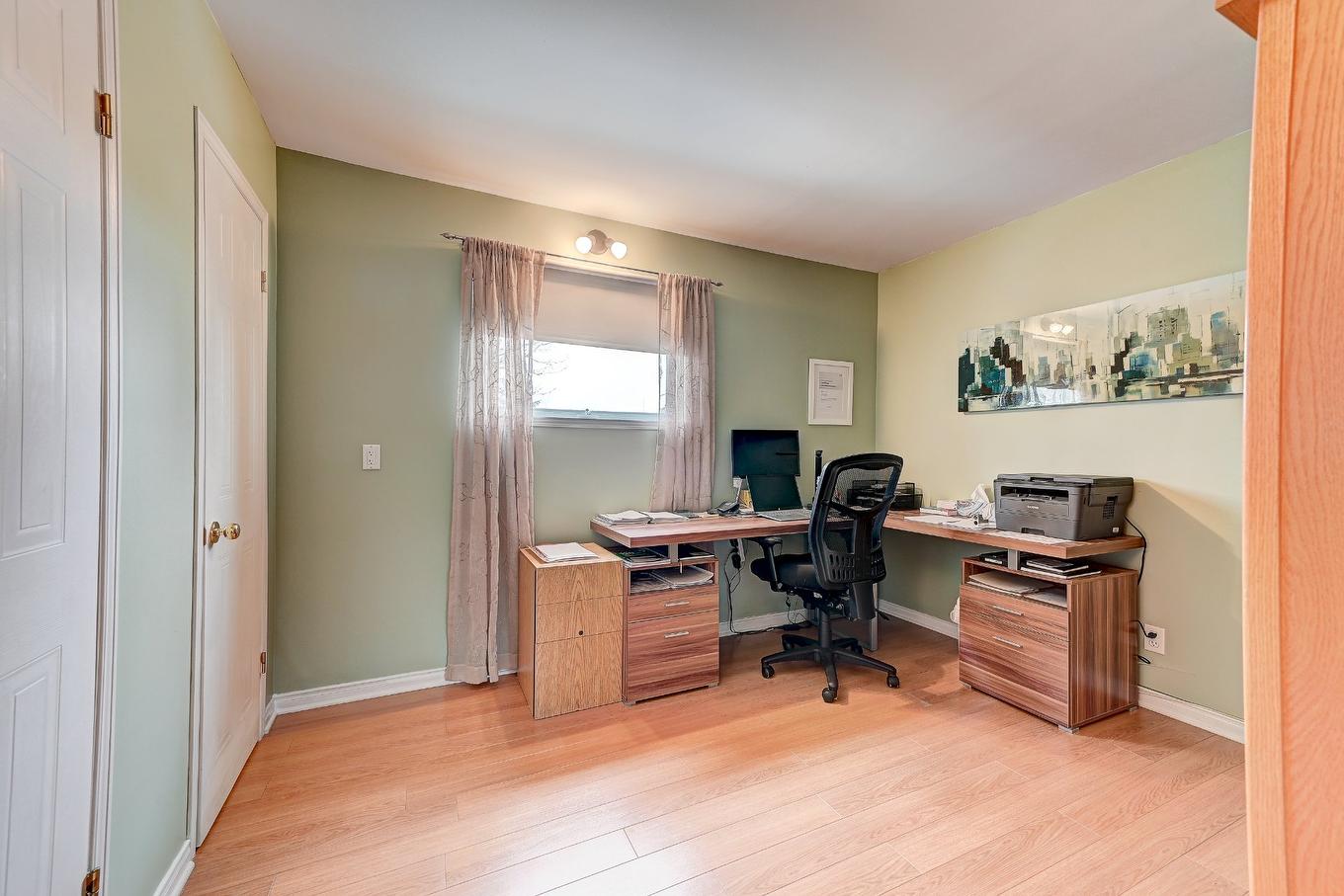 Chambre à coucher - 1649 Rue Labonté, Chambly, QC - Indoor Photo Showing Office