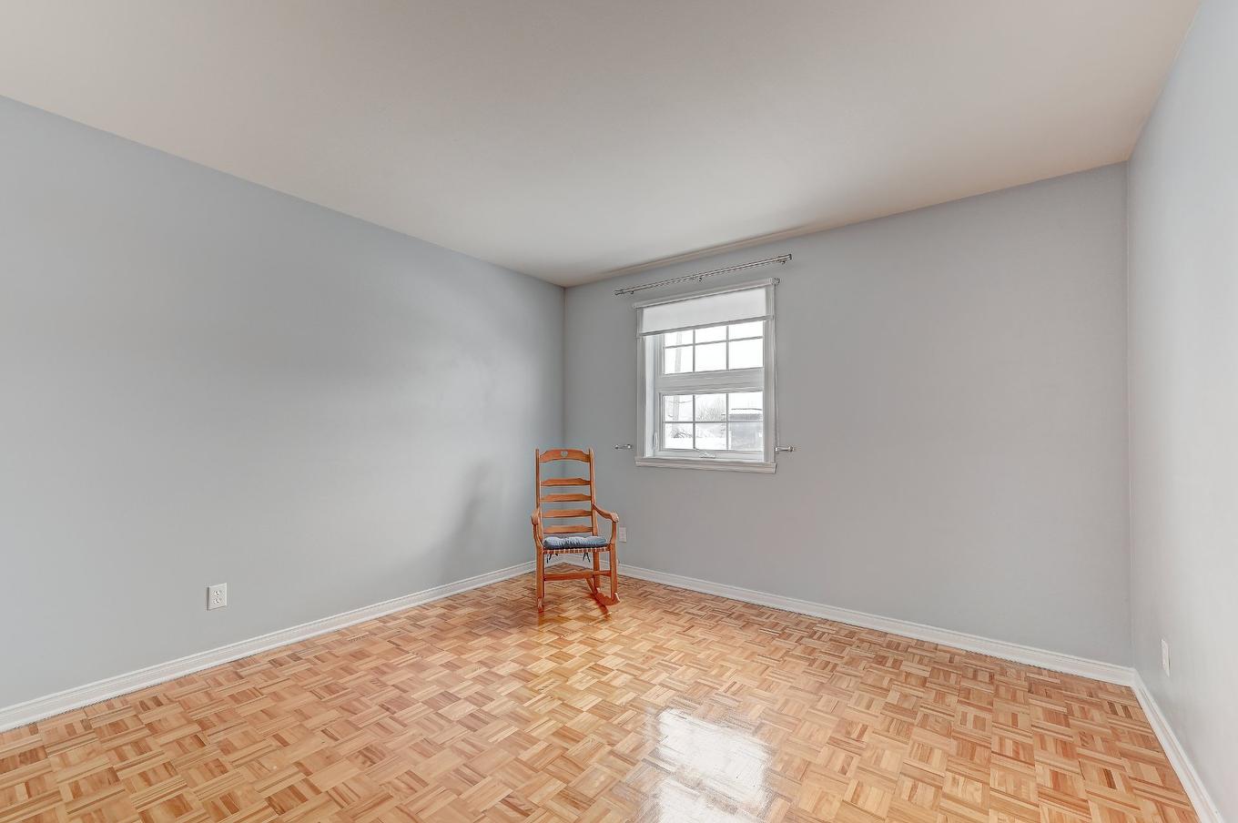 Chambre à coucher - 1649 Rue Labonté, Chambly, QC - Indoor Photo Showing Other Room