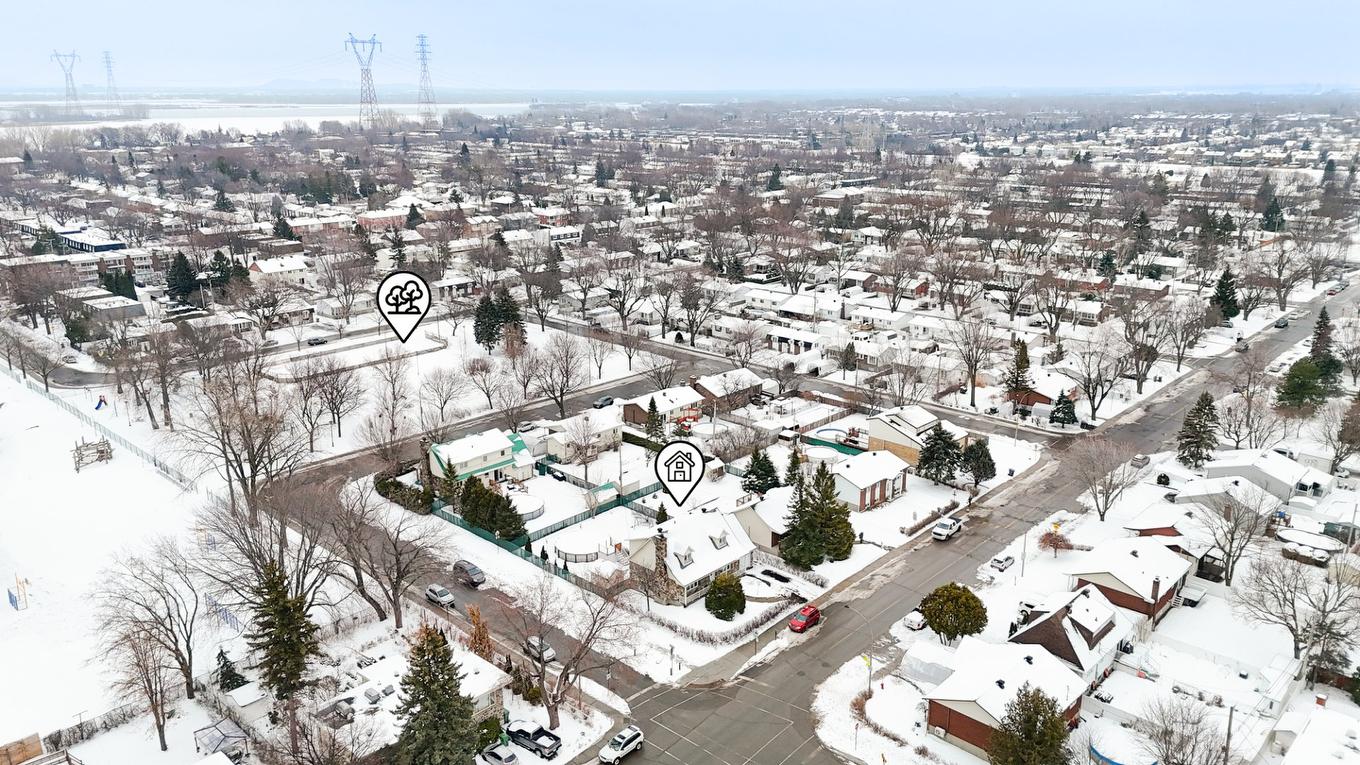 Overall view - 13872 Rue Forsyth, Montréal (Rivière-Des-Prairies/Pointe-Aux-Trembles), QC - Outdoor With View