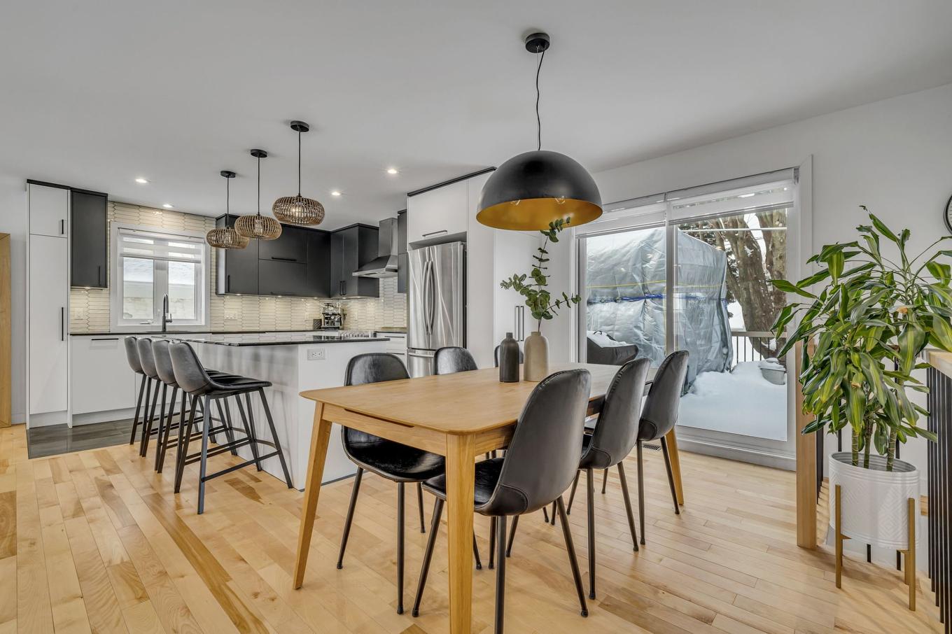 Salle à manger - 9165 Av. De Lucerne, Québec (Charlesbourg), QC - Indoor