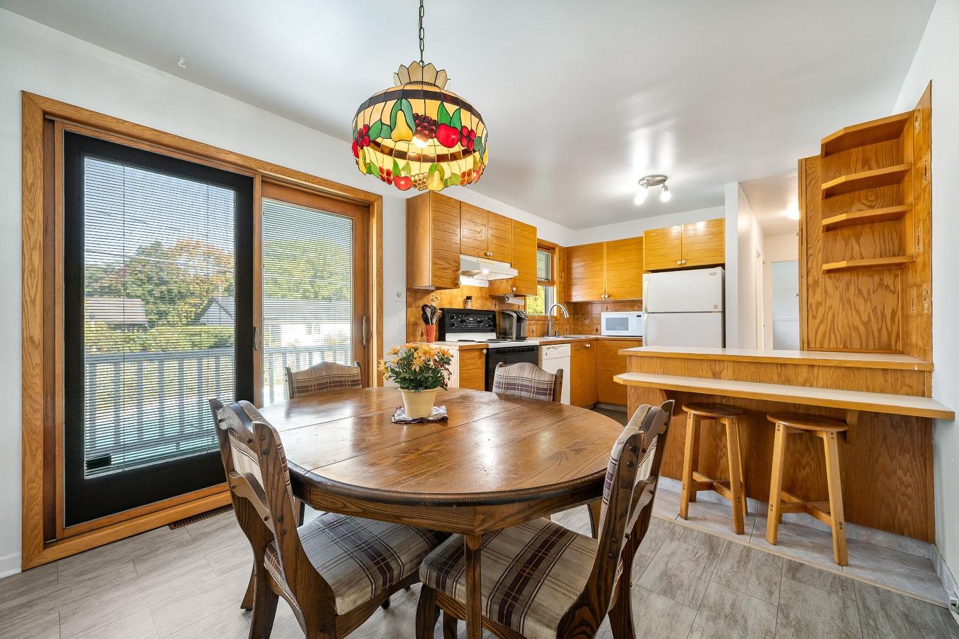 Salle à manger - 173 Rue Des Marguerites, Châteauguay, QC - Indoor Photo Showing Dining Room