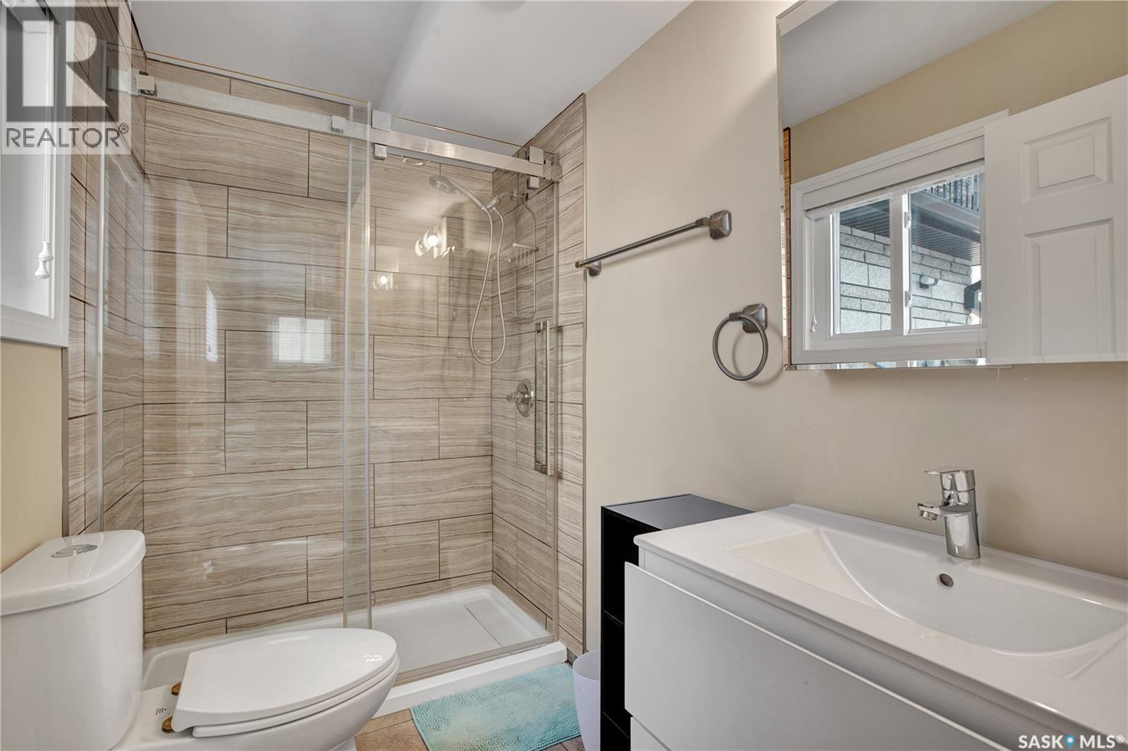3102 Caen Street, Saskatoon, SK - Indoor Photo Showing Bathroom