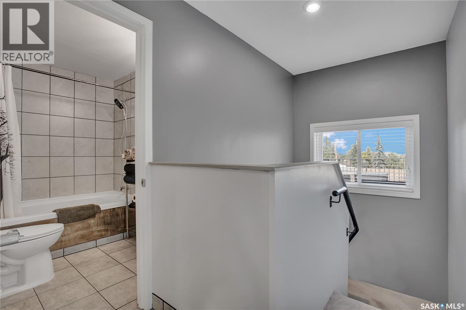 3102 Caen Street, Saskatoon, SK - Indoor Photo Showing Bathroom