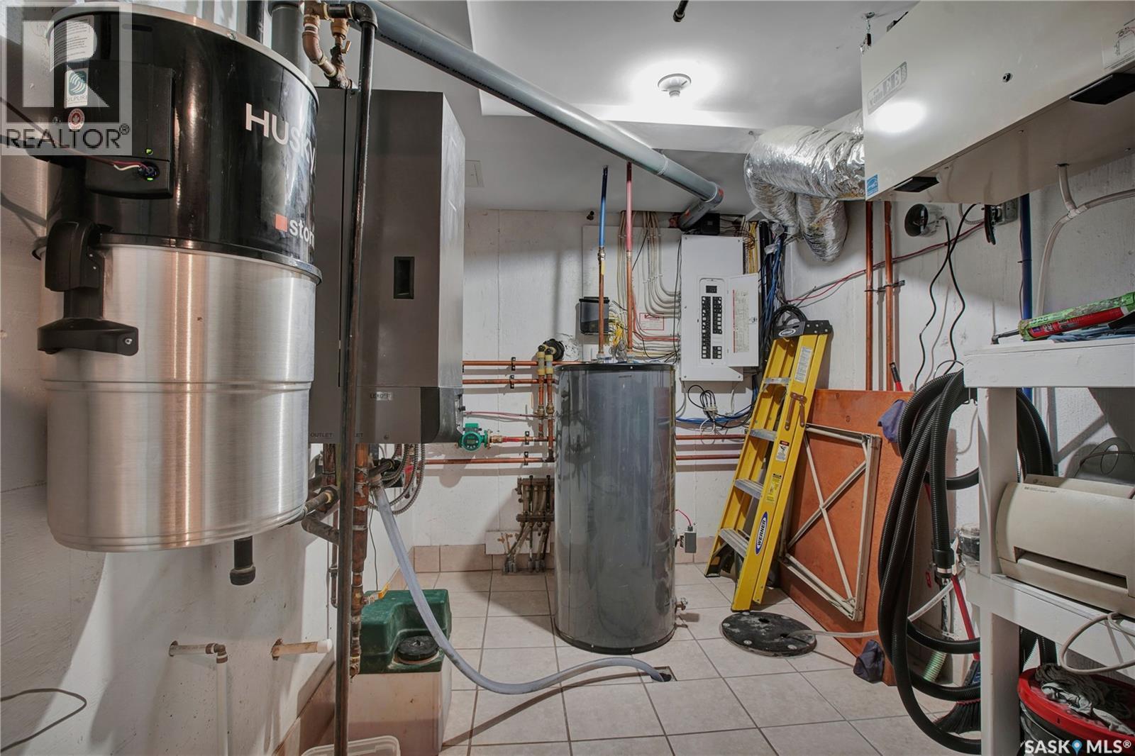 3102 Caen Street, Saskatoon, SK - Indoor Photo Showing Basement