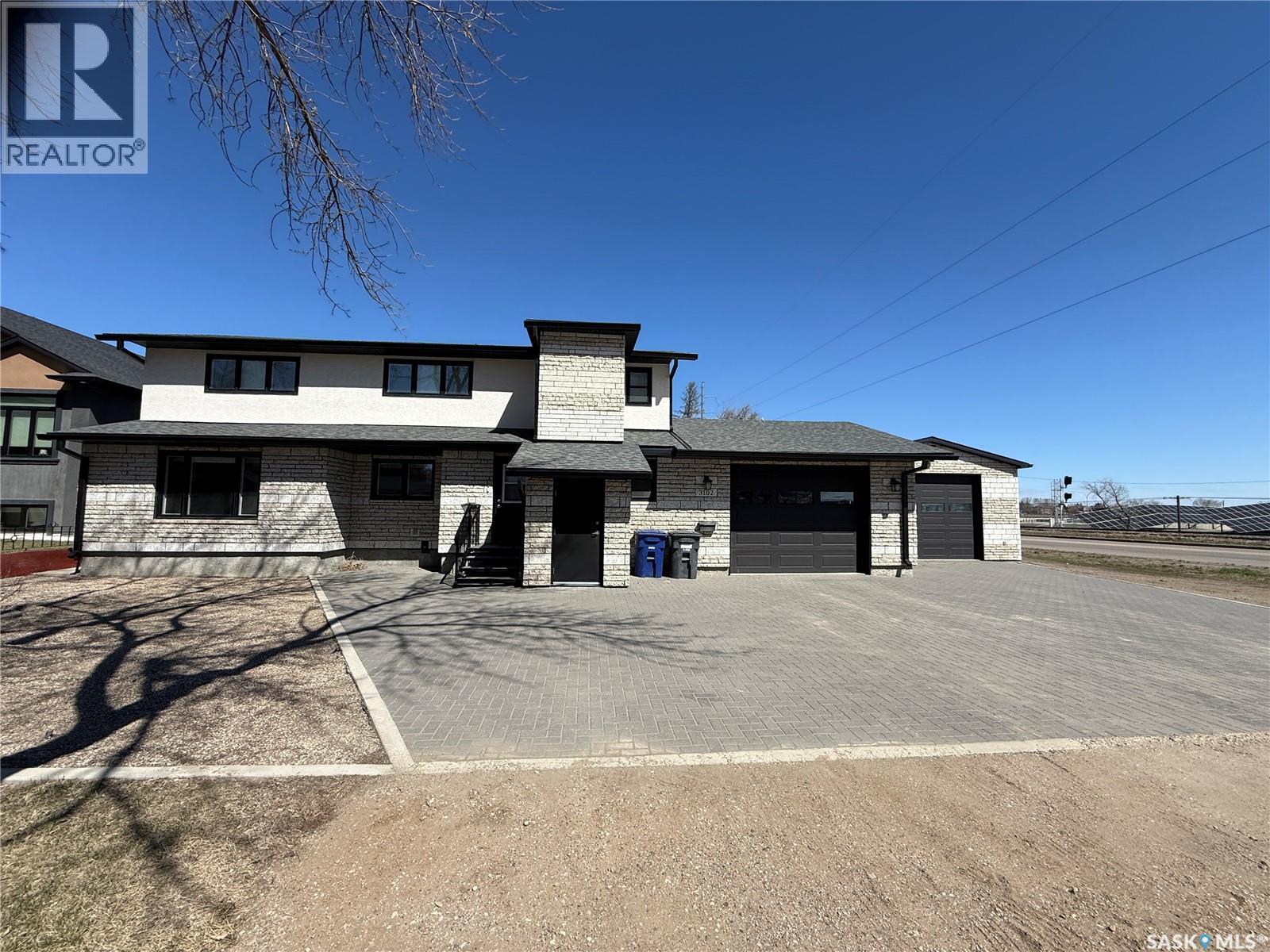 3102 Caen Street, Saskatoon, SK - Outdoor With Facade