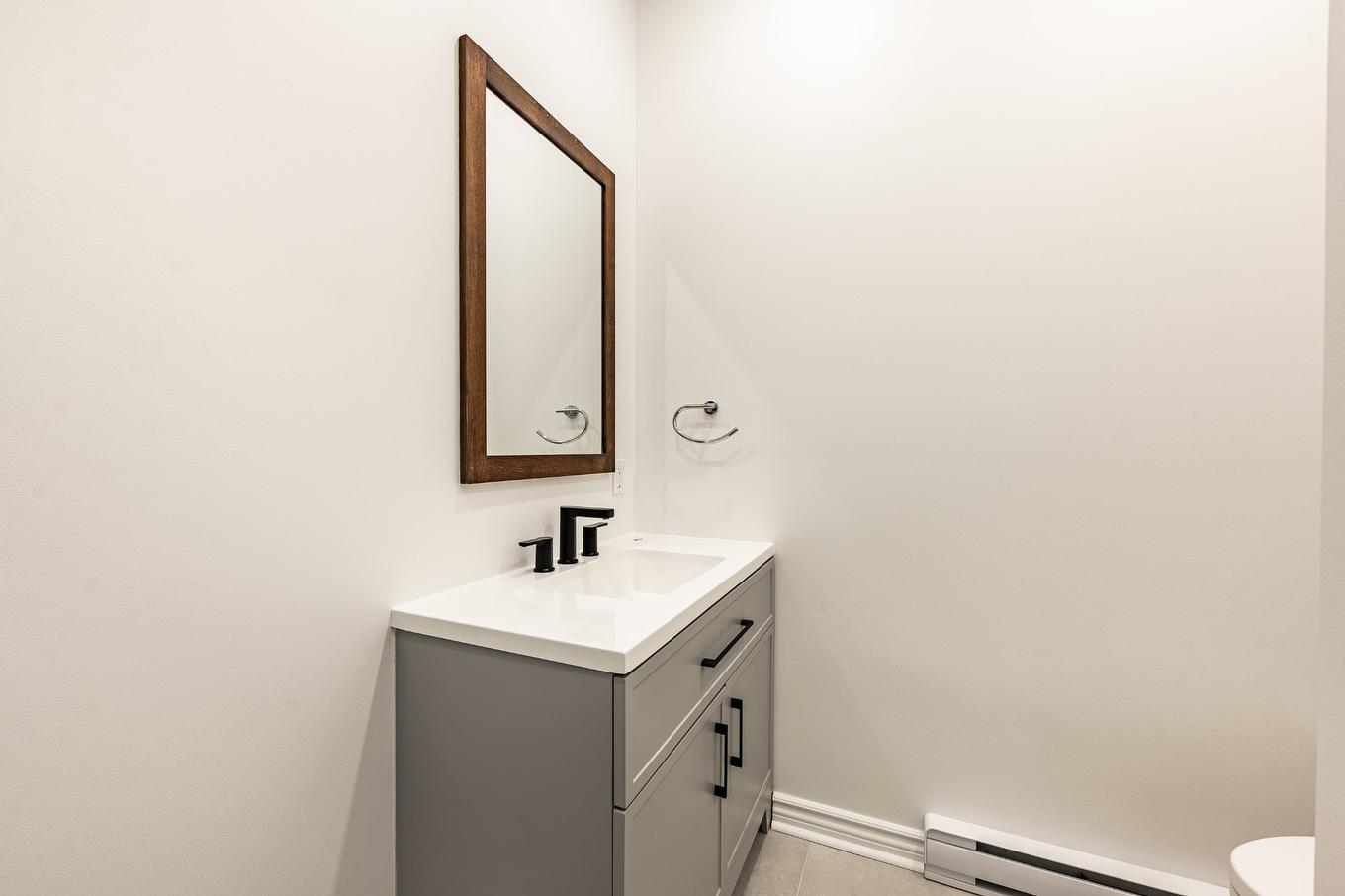 Salle d'eau - 101-130 Boul. De Bromont, Bromont, QC - Indoor Photo Showing Bathroom