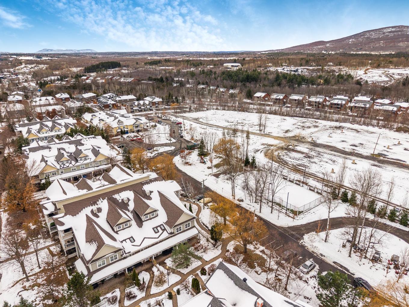 Photo aérienne - 101-130 Boul. De Bromont, Bromont, QC - Outdoor With View