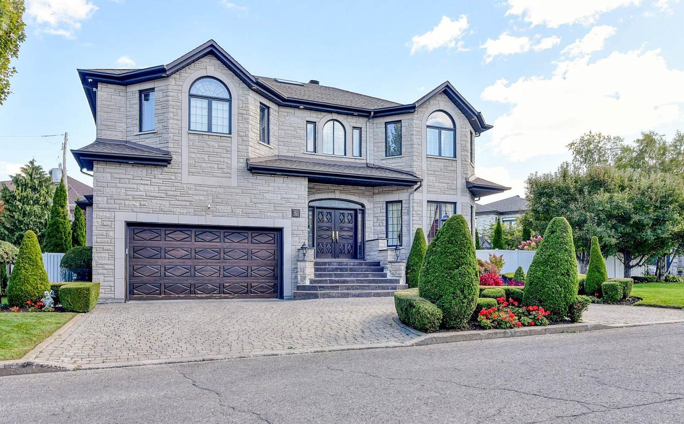 Façade - 5 Rue Finch, Dollard-Des-Ormeaux, QC - Outdoor