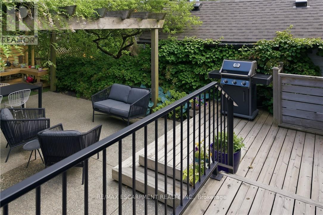 Wait til you see this yard in the summer! - 73 Arkell Street, Hamilton, ON - Outdoor With Exterior