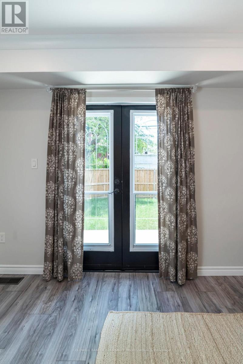 134 Gibson Avenue, Hamilton, ON - Indoor Photo Showing Other Room