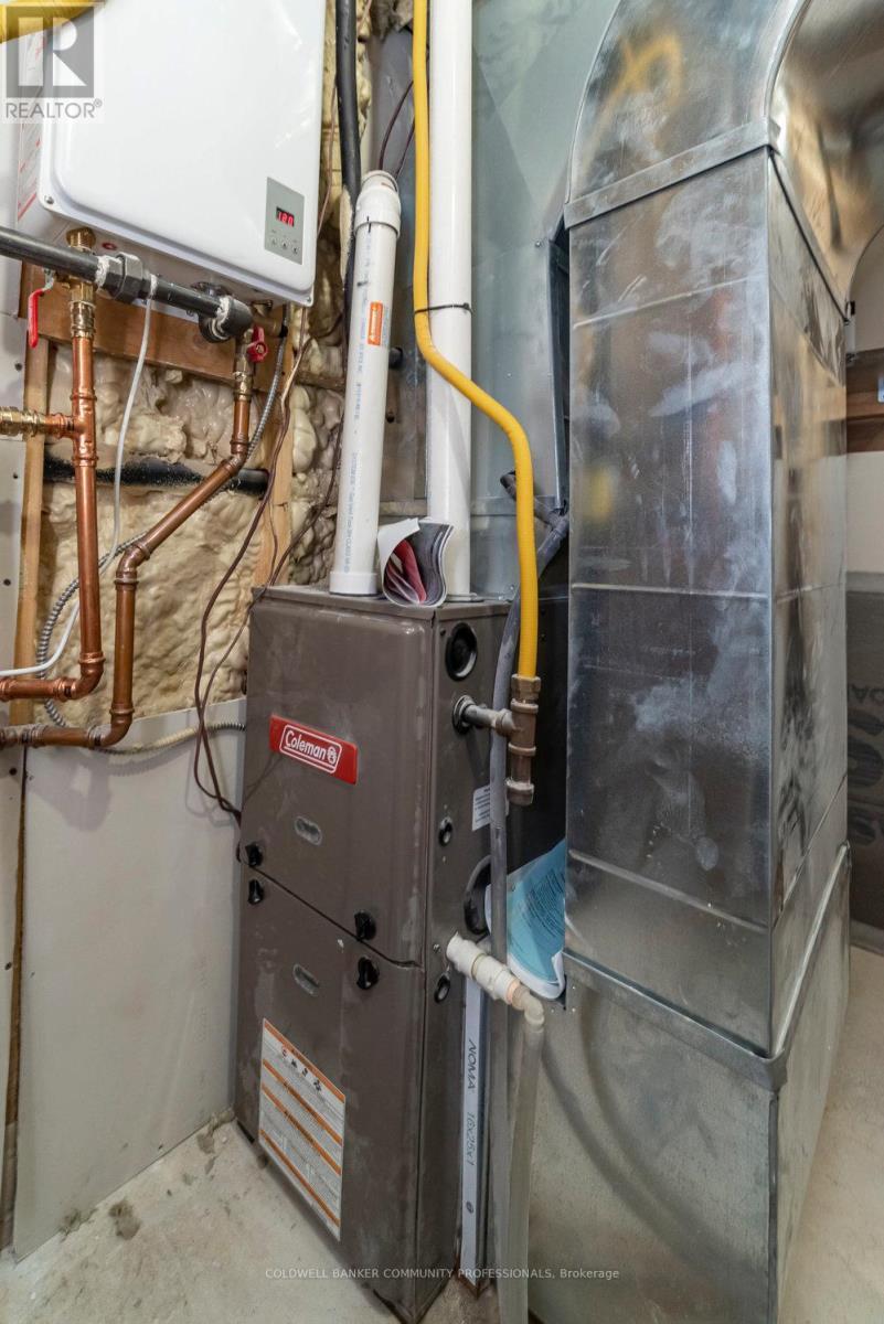 134 Gibson Avenue, Hamilton, ON - Indoor Photo Showing Basement