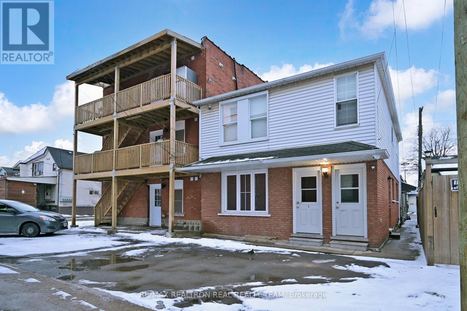 195 Balmoral Avenue N, Hamilton, ON - Outdoor