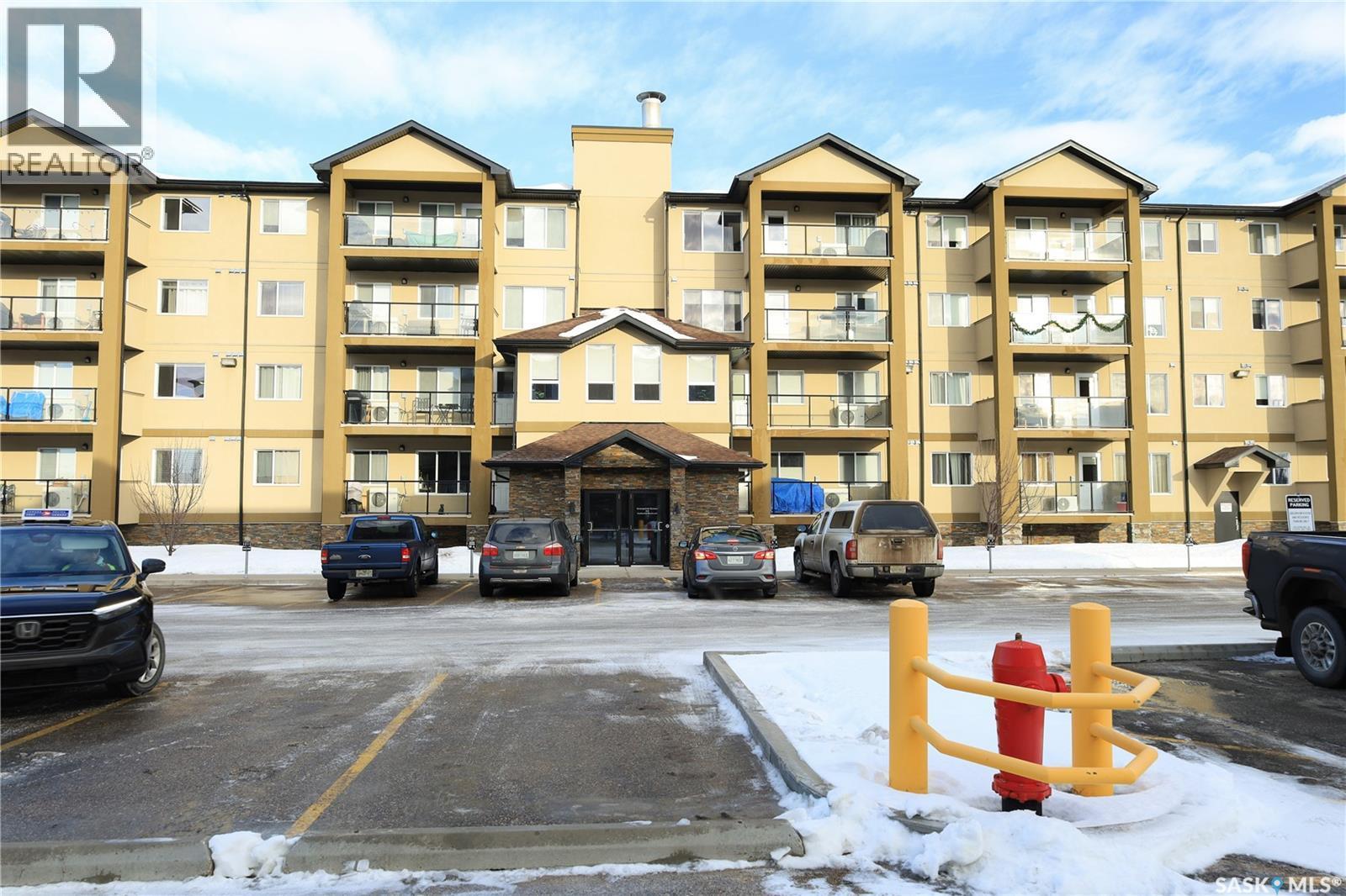 112 610 Centennial Boulevard, Warman, SK - Outdoor With Balcony With Facade