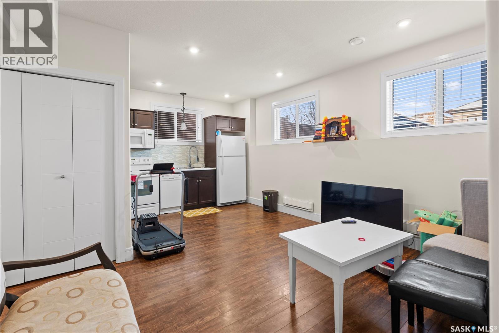 742 Evergreen Boulevard, Saskatoon, SK - Indoor