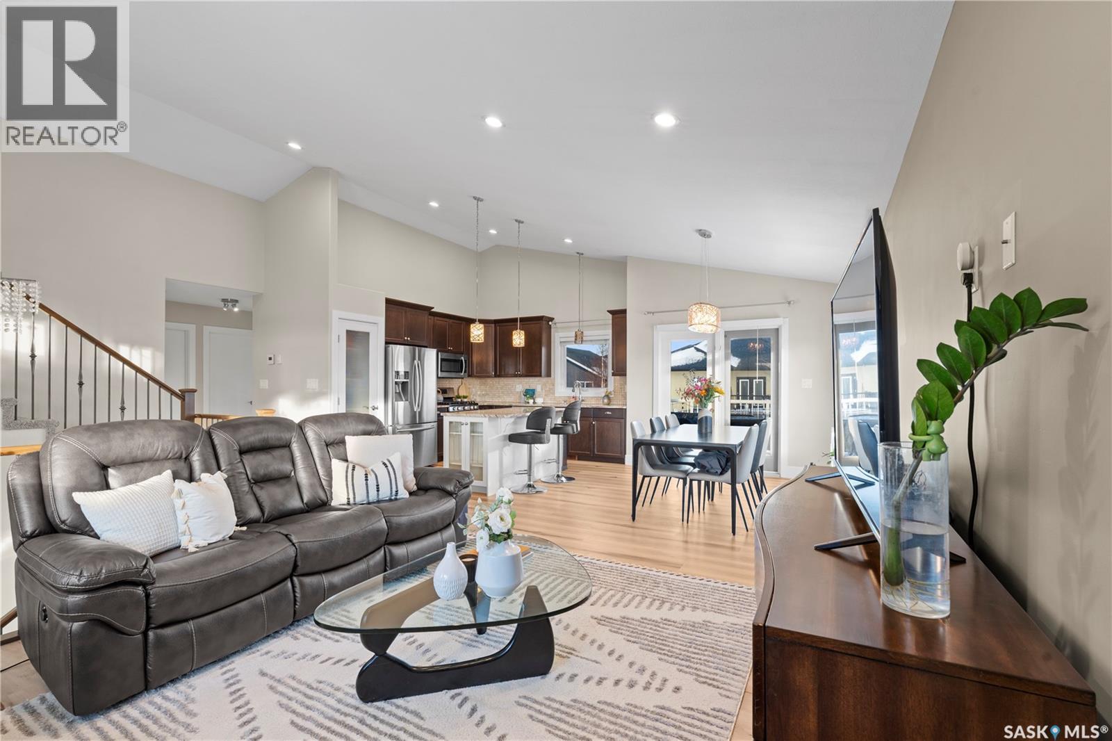 742 Evergreen Boulevard, Saskatoon, SK