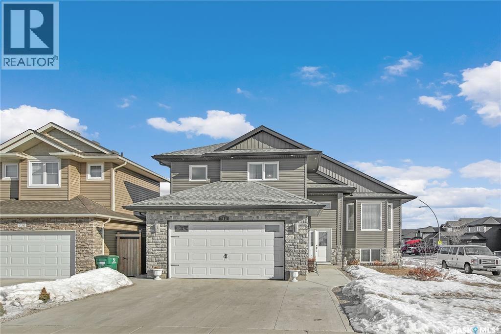742 Evergreen Boulevard, Saskatoon, SK - Outdoor With Facade