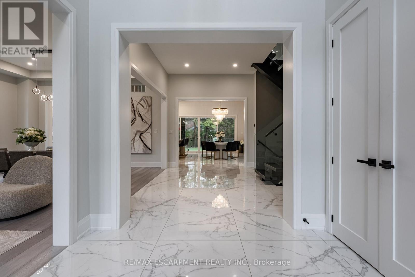 2110 Stonehouse Crescent, Mississauga, ON - Indoor Photo Showing Other Room