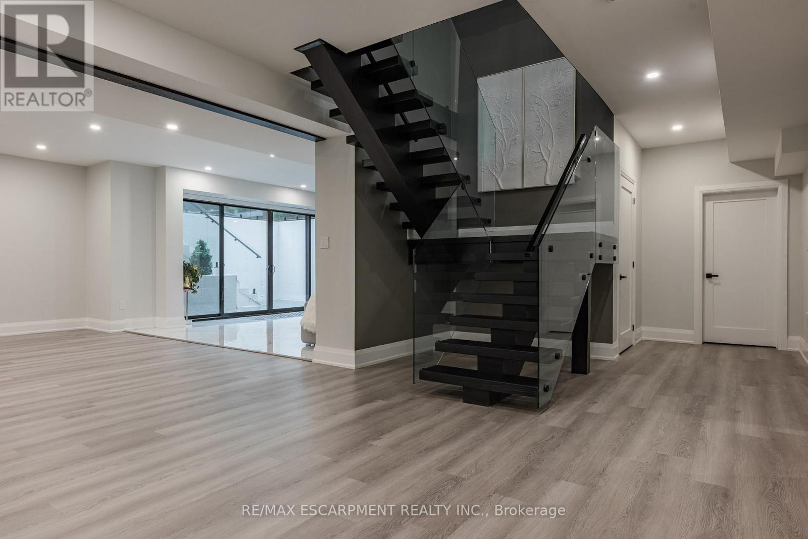 2110 Stonehouse Crescent, Mississauga, ON - Indoor Photo Showing Other Room