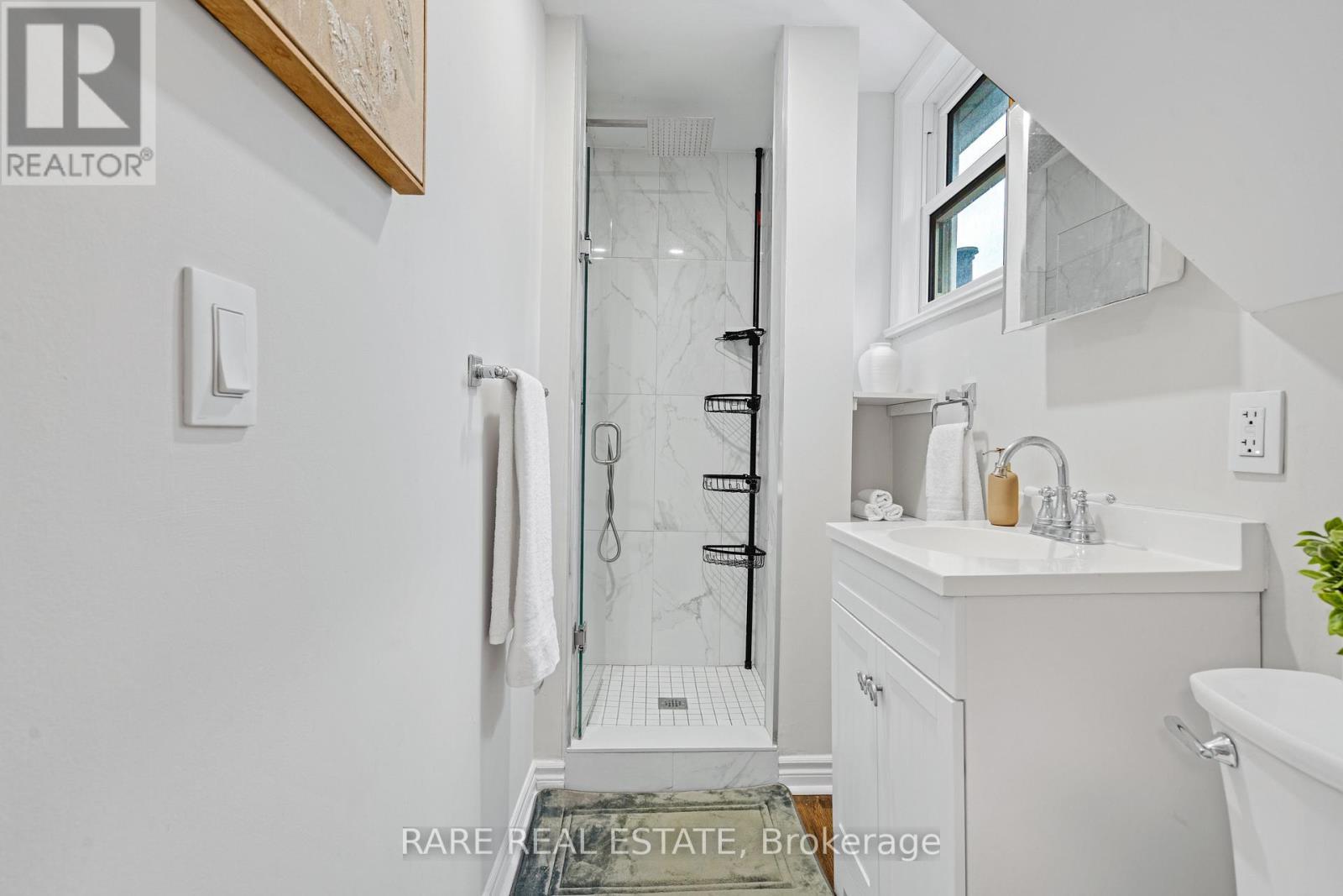 2073 Leighland Road, Burlington, ON - Photo Showing Bathroom