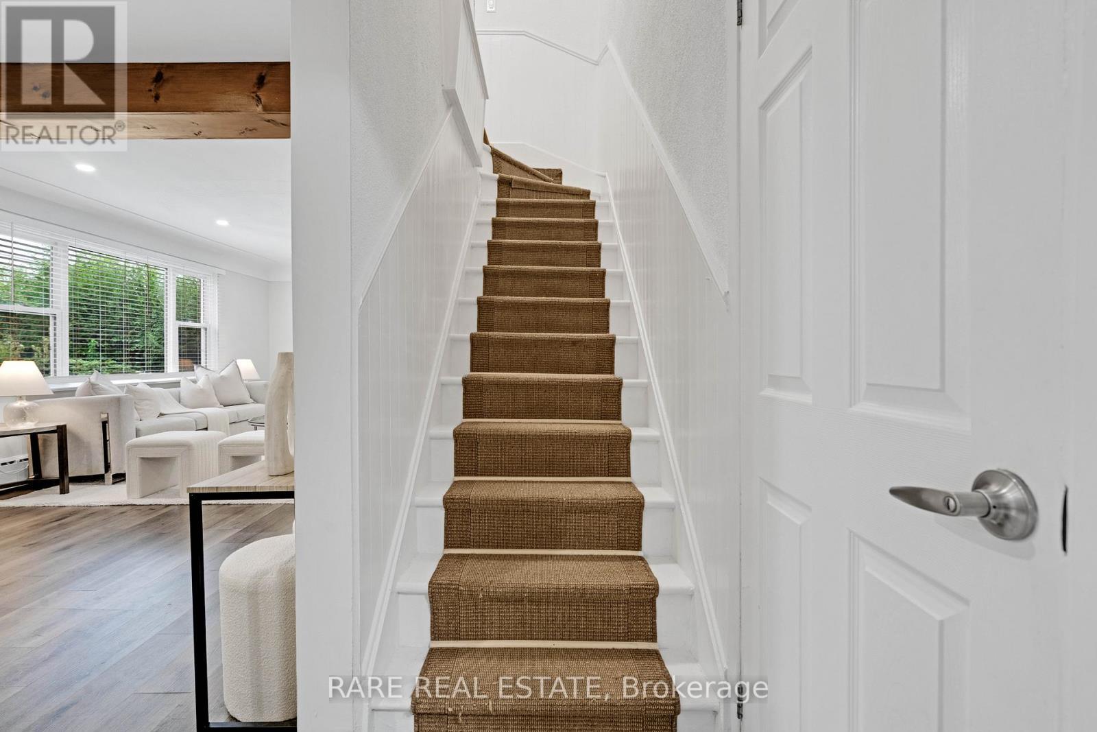 2073 Leighland Road, Burlington, ON - Indoor Photo Showing Other Room