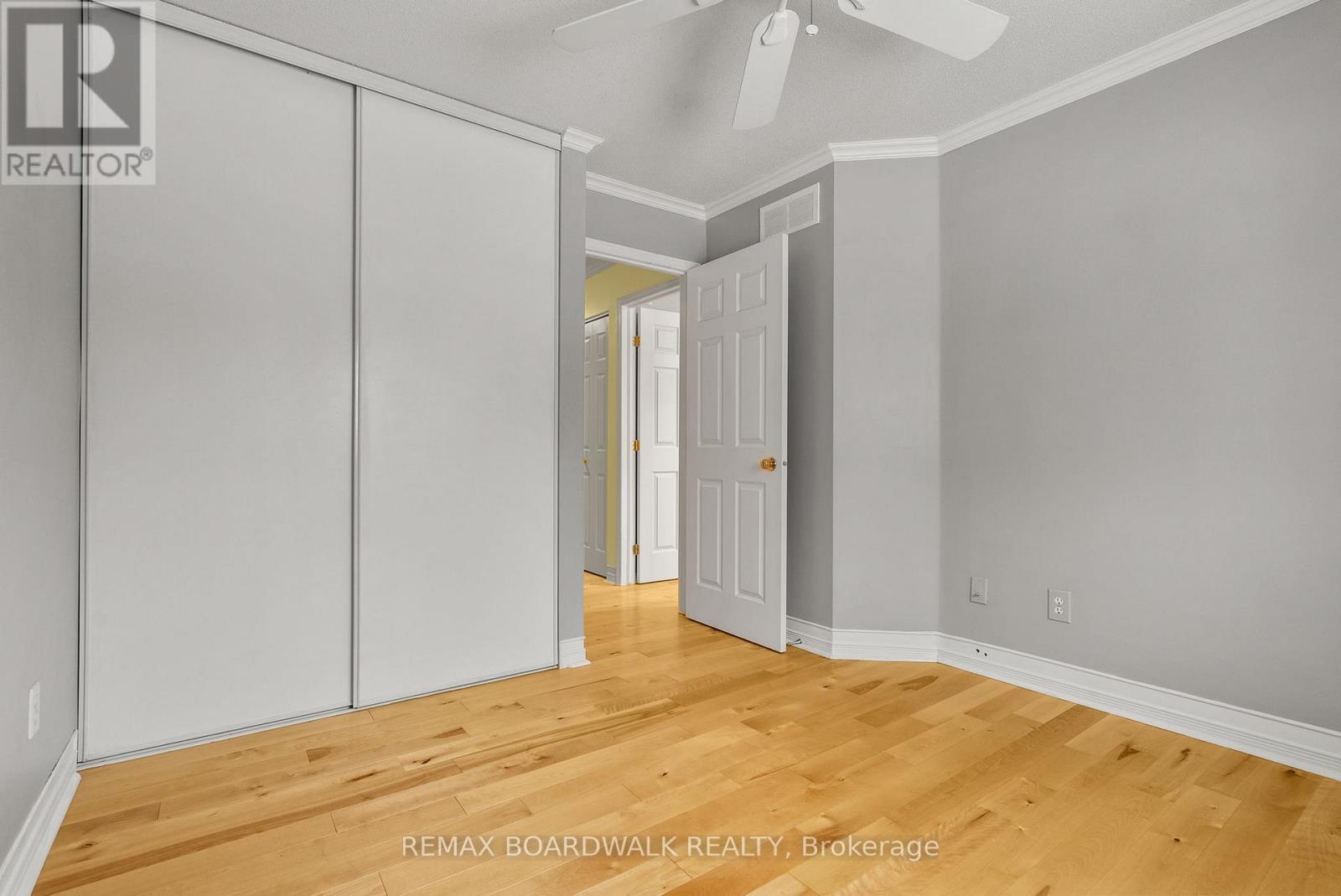 42 College Circle, Ottawa, ON - Indoor Photo Showing Other Room