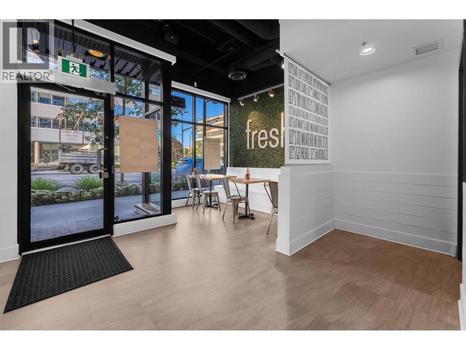 12133 Confidential, North Vancouver, BC