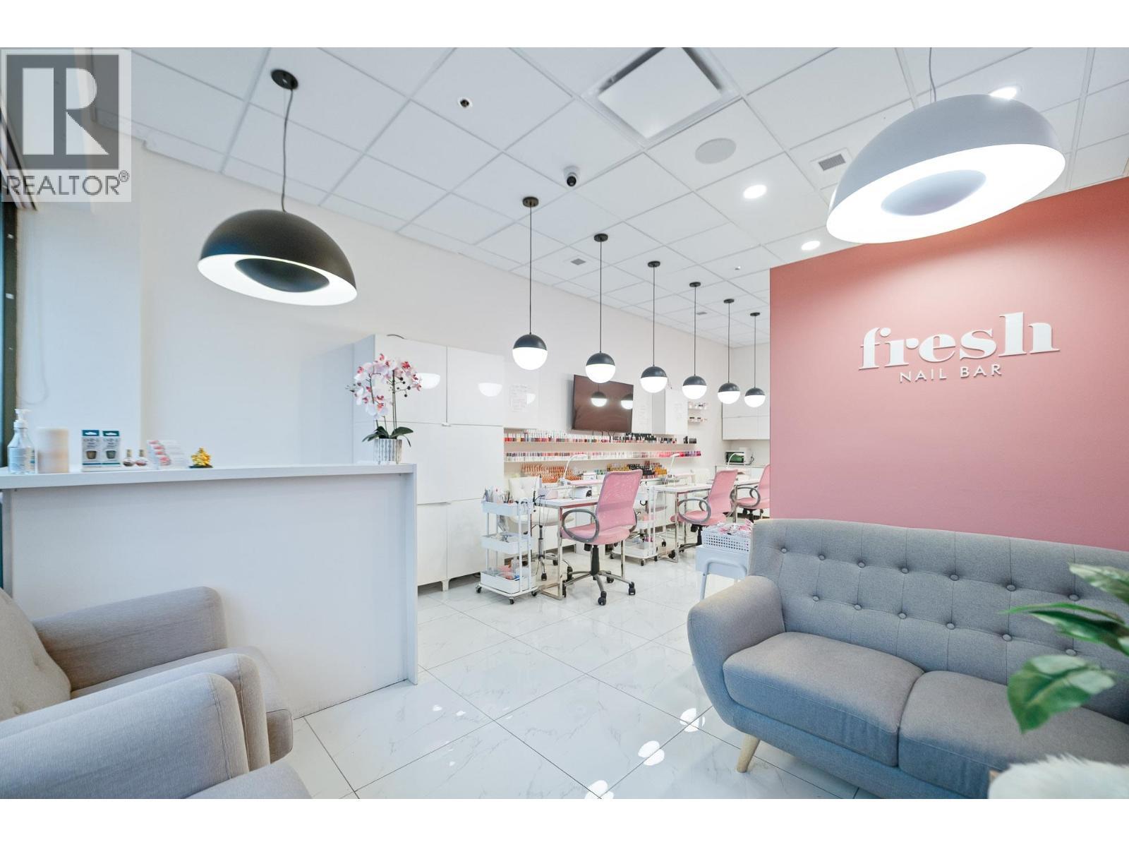 2635 Barnet Highway, Coquitlam, BC