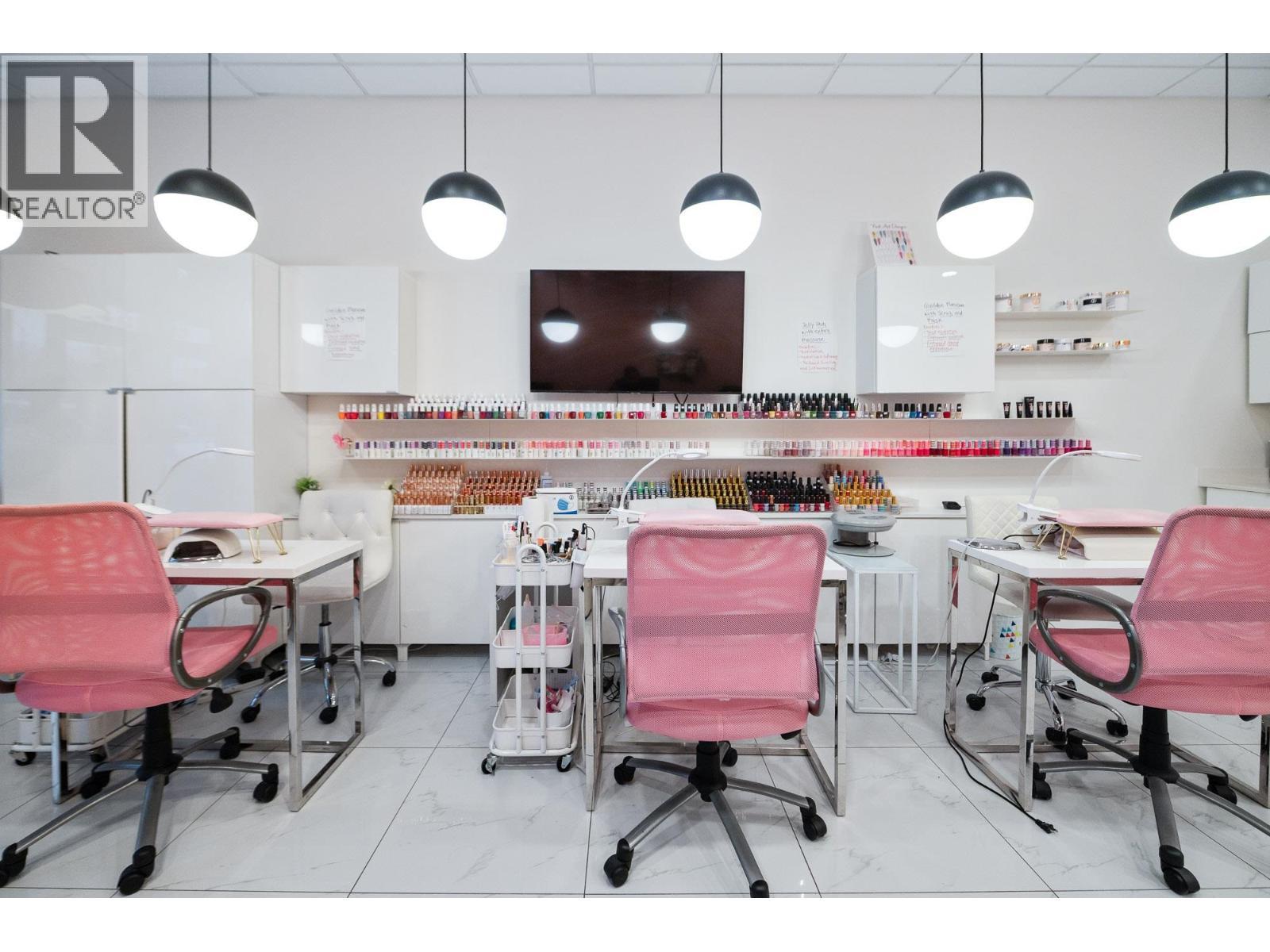 2635 Barnet Highway, Coquitlam, BC