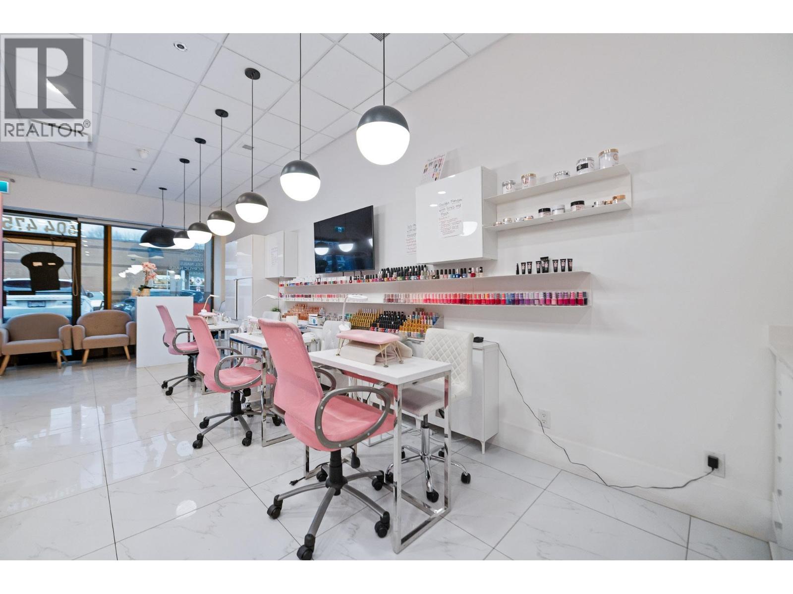 2635 Barnet Highway, Coquitlam, BC