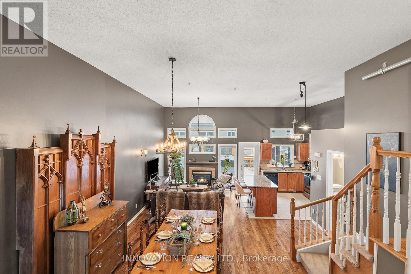 246 Gladeview Private, Ottawa, ON - Indoor Photo Showing Other Room