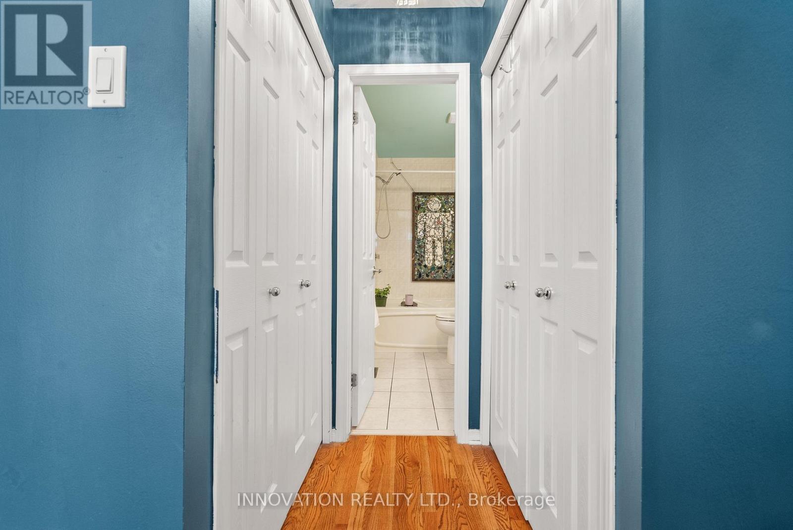 246 Gladeview Private, Ottawa, ON - Photo Showing Other Room