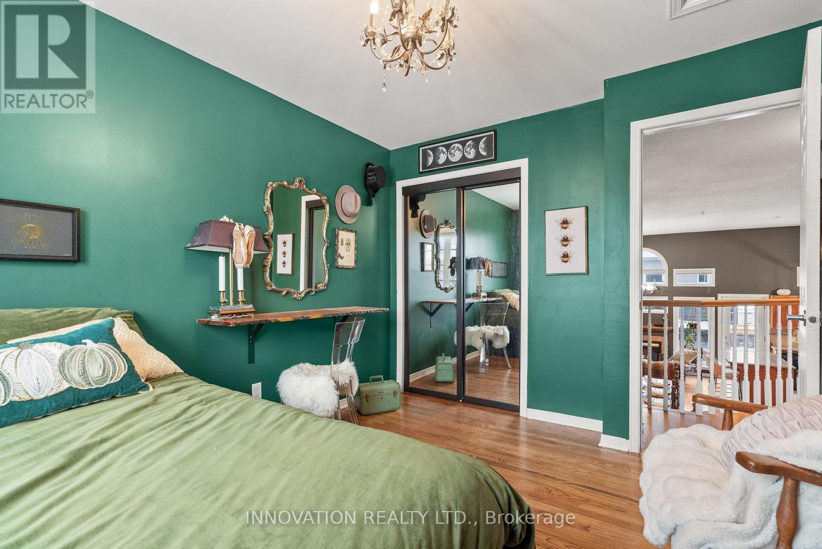 246 Gladeview Private, Ottawa, ON - Indoor Photo Showing Bedroom