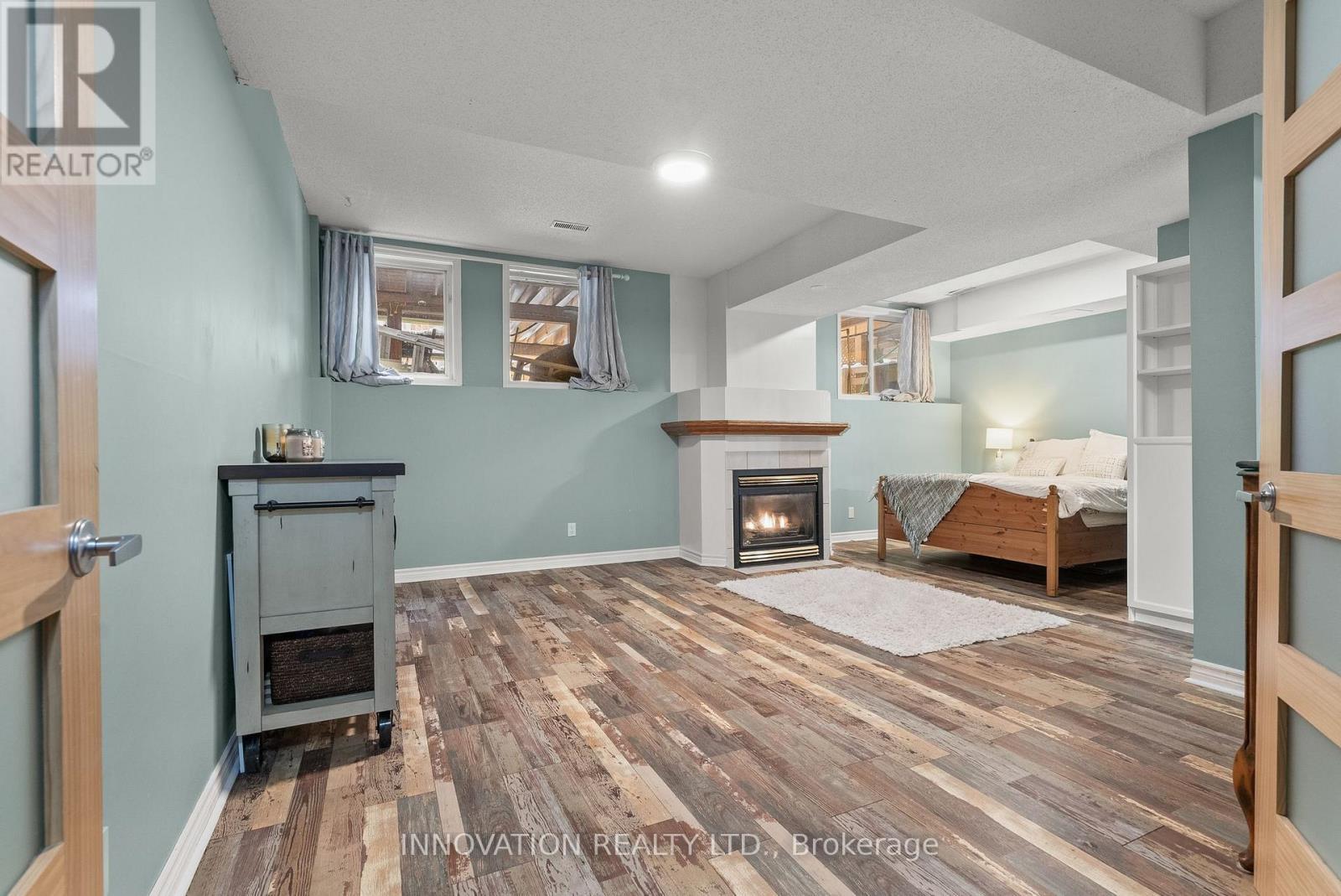 246 Gladeview Private, Ottawa, ON - Indoor With Fireplace