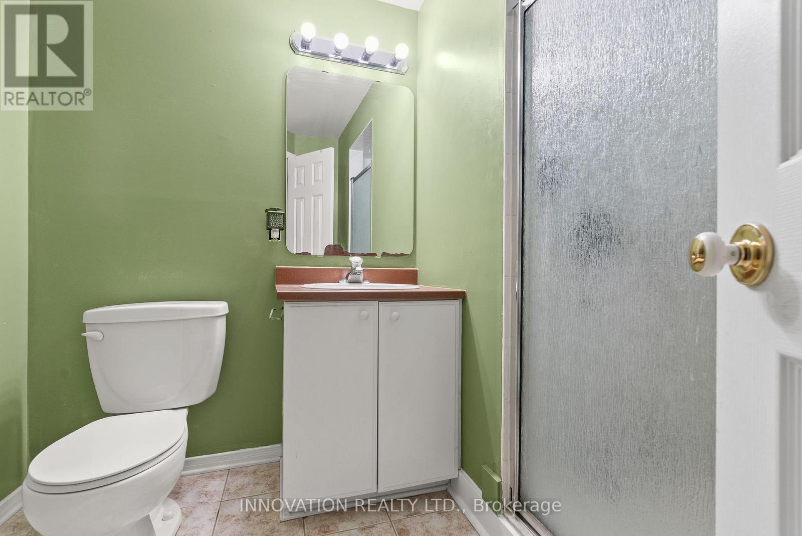 246 Gladeview Private, Ottawa, ON - Indoor Photo Showing Bathroom