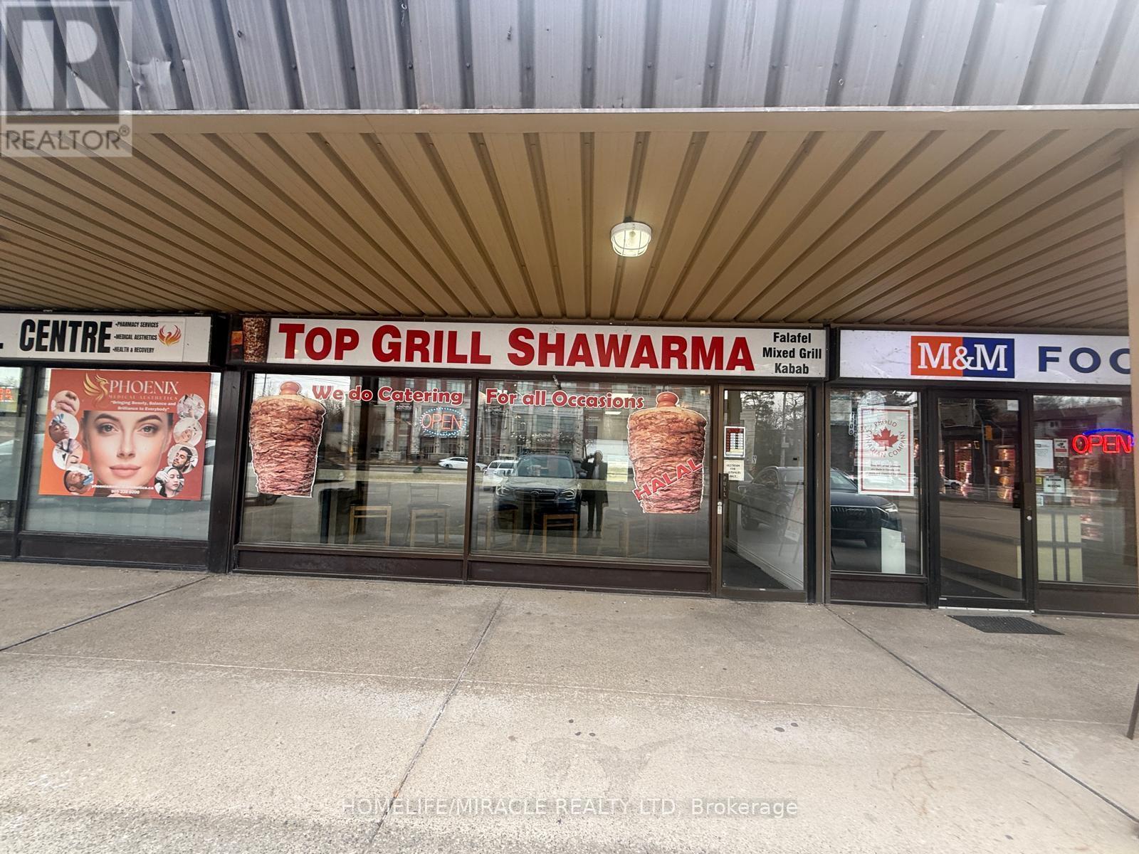 1900 Lakeshore Road W, Mississauga, ON