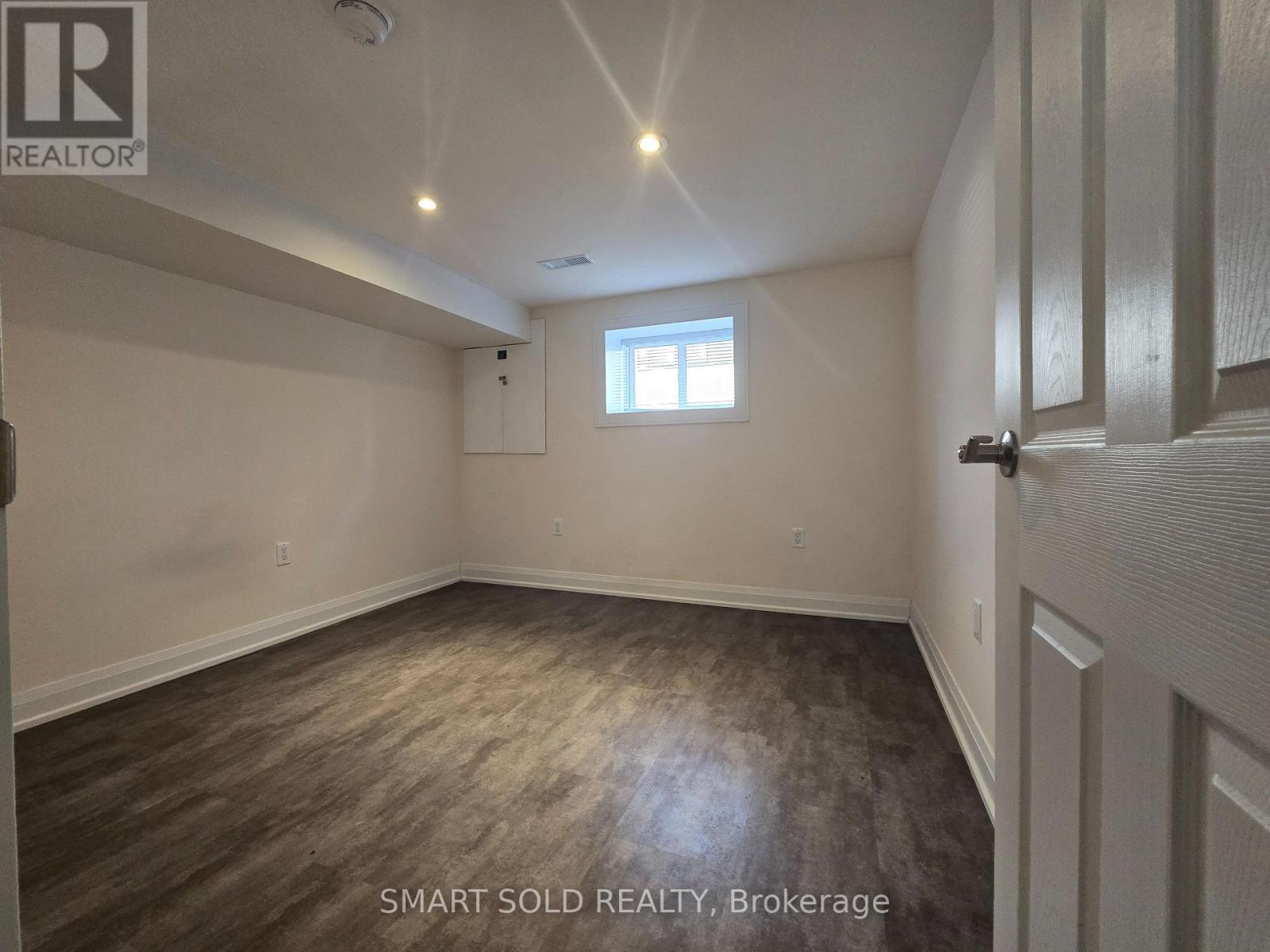 1078 Sawyer Avenue, Mississauga, ON - Indoor Photo Showing Other Room