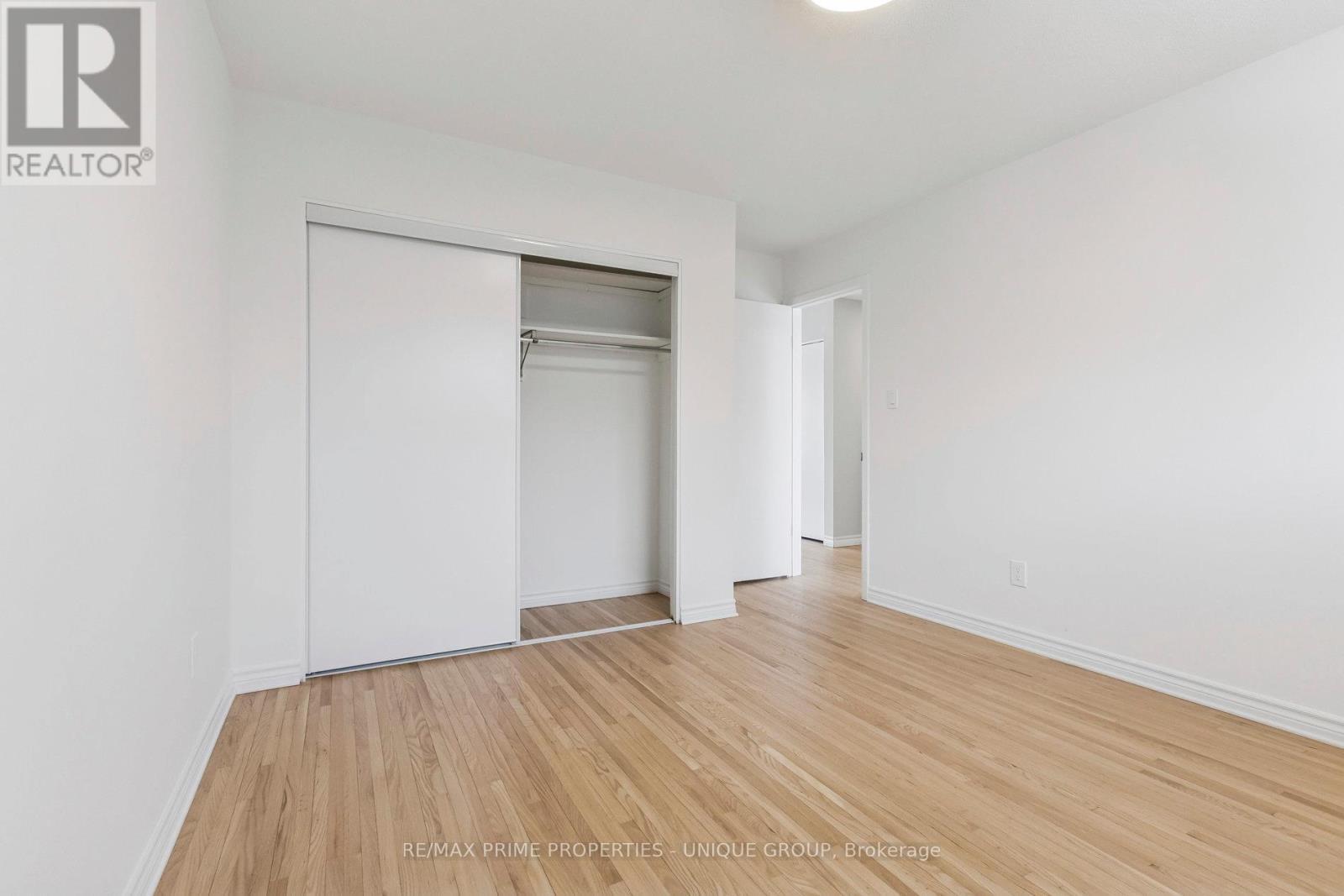 520 Teakwood Drive, Waterloo, ON - Indoor Photo Showing Other Room