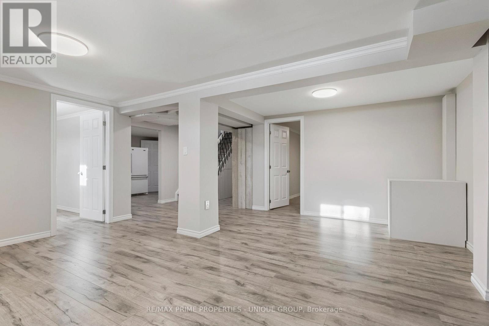 520 Teakwood Drive, Waterloo, ON - Indoor Photo Showing Other Room