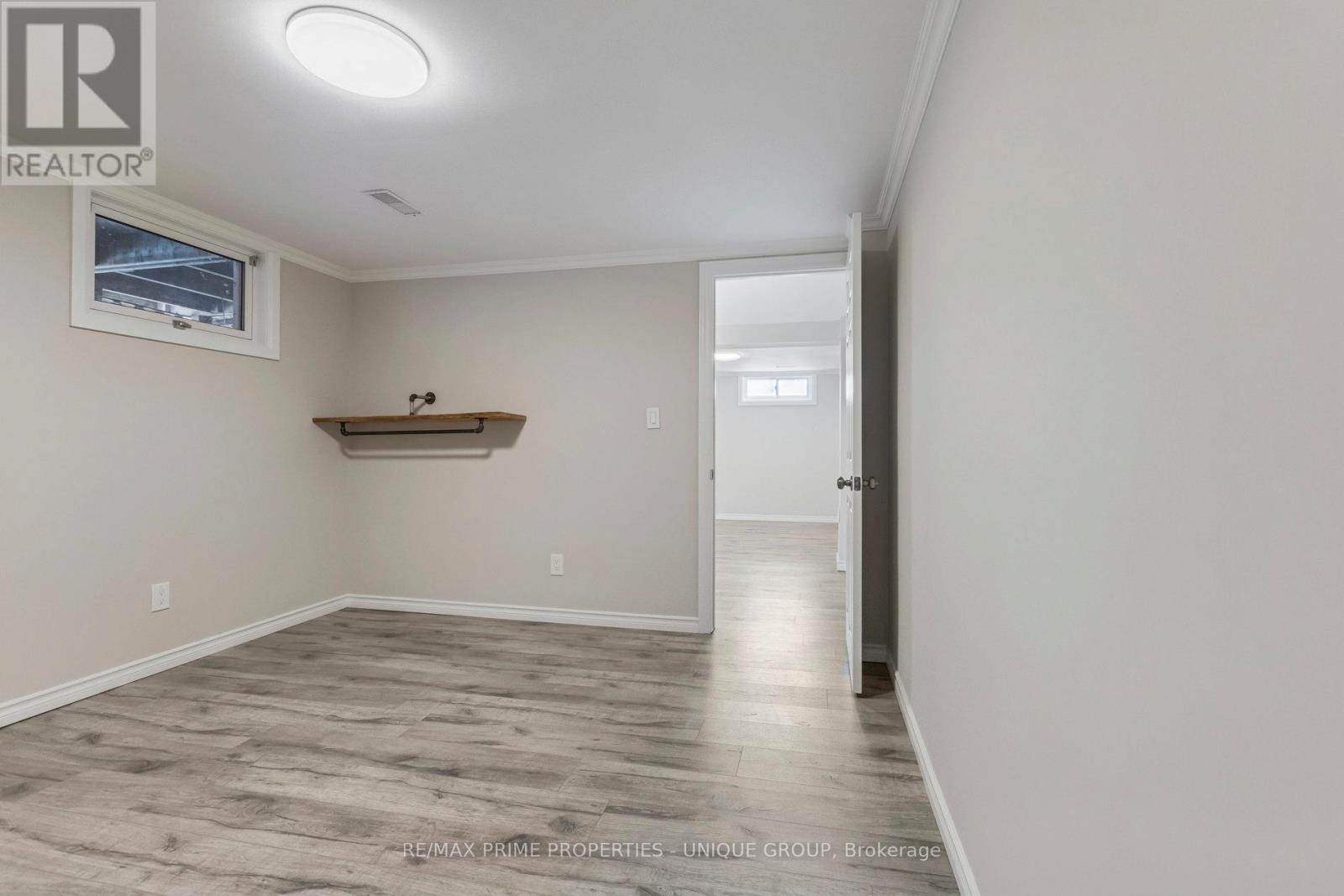 520 Teakwood Drive, Waterloo, ON - Indoor Photo Showing Other Room