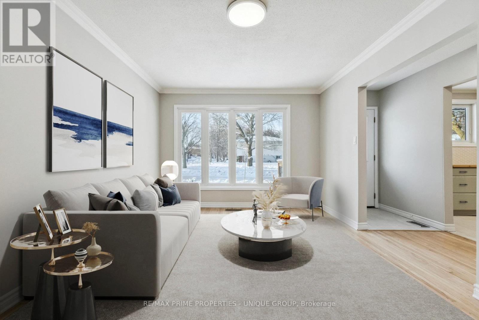 520 Teakwood Drive, Waterloo, ON - Indoor Photo Showing Living Room