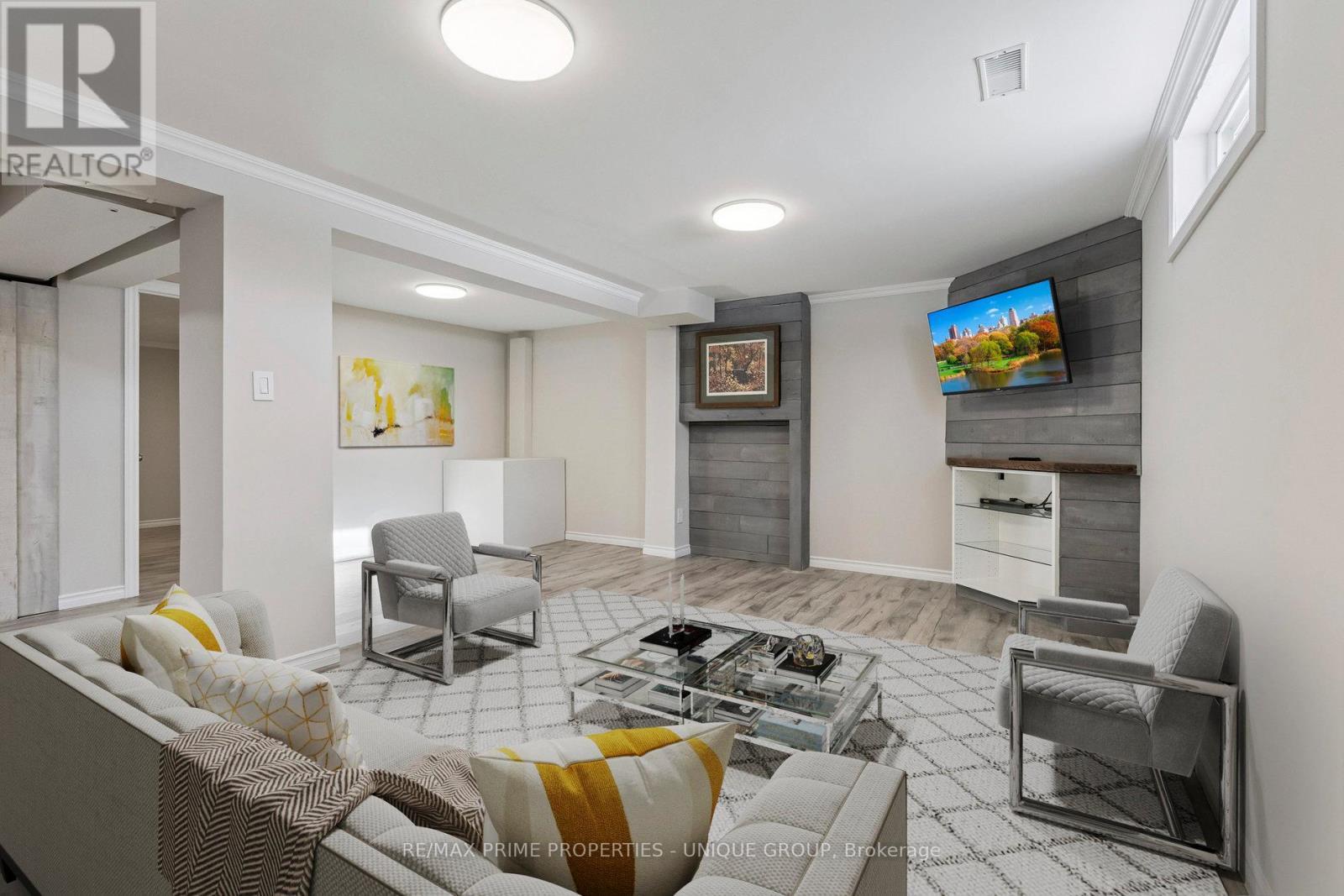 520 Teakwood Drive, Waterloo, ON - Indoor