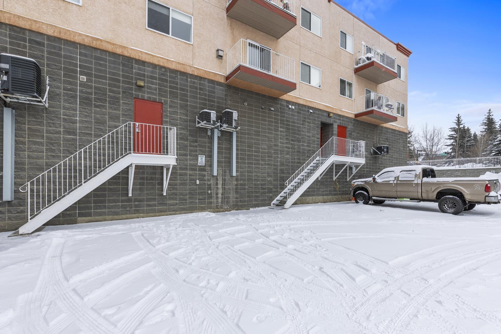 109A, 50 St. Thomas Street, St. Albert, AB